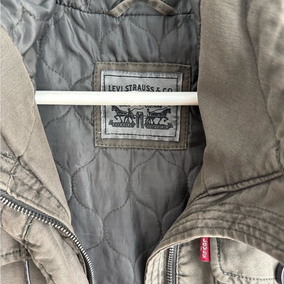 Levi's utility Jacket - Picture 2 of 5
